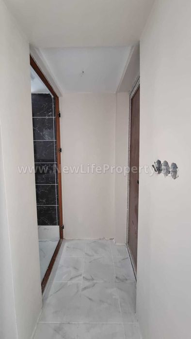 Продава се Многостаен апартамент в Бургас, Център - 100 кв.м за 1260 €/кв.м - Снимка #19