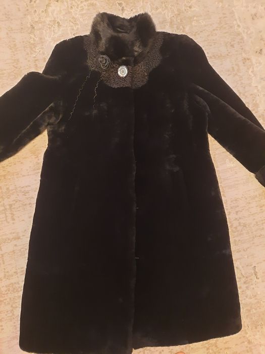 Продается комби шуба.