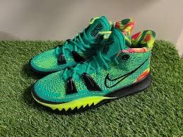 Nike Kyrie 7.