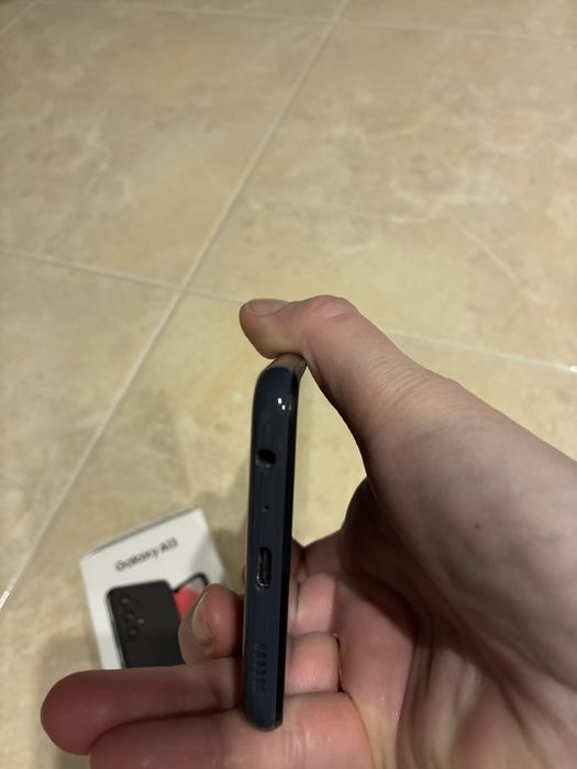 Продавам Samsung A13