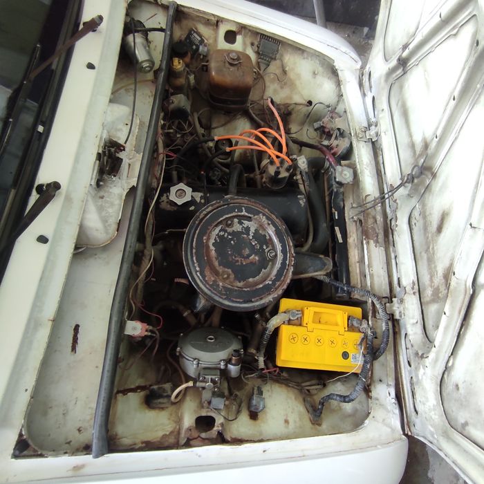 Жугули соталади матури йахши газ ва безинда Йуради