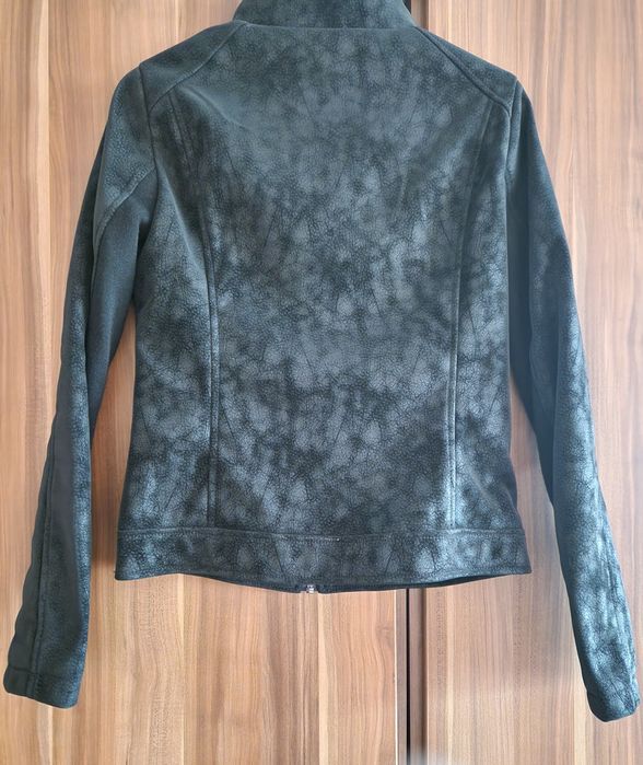 Двукомпонентно яке на Karl Lagerfeld, Яке кожено на Desiqual, XS