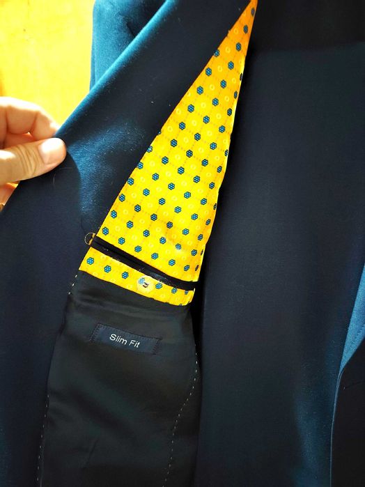 Продам костюм AgiBoss Модель Президент темно синий Турция.