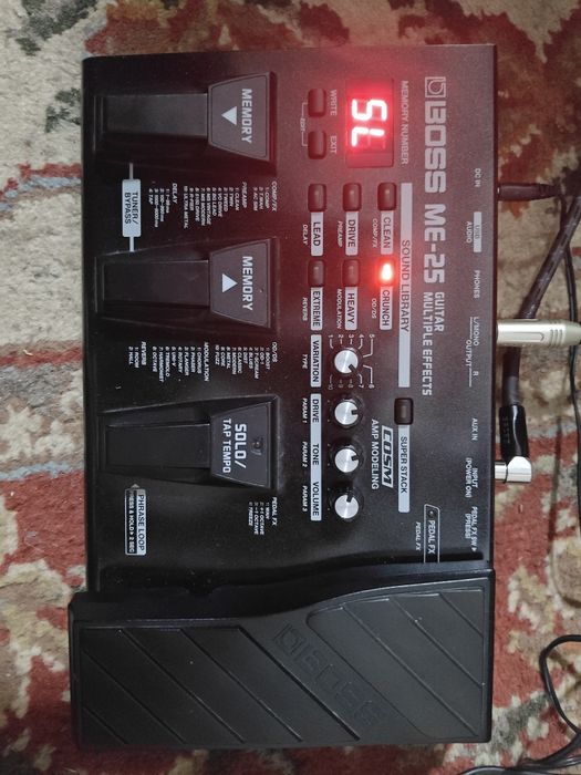 Pedala Boss ME-25