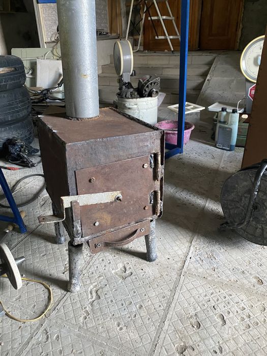 Продам мини печь ,буржуйка ,печка