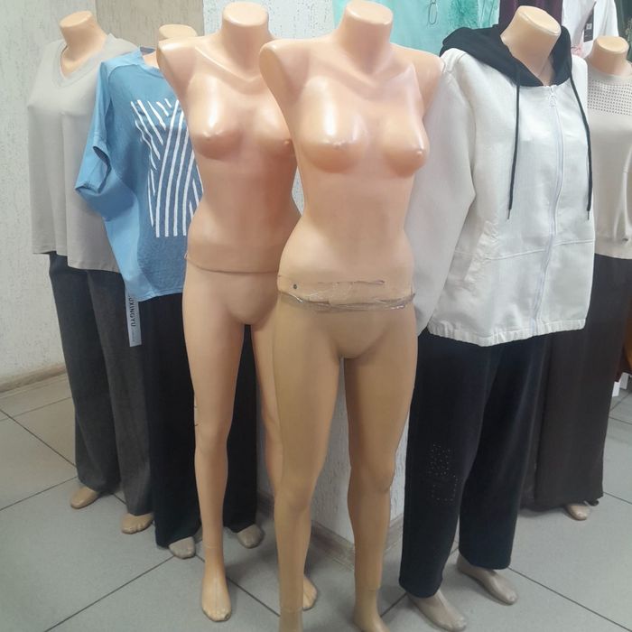Продаются манекены.