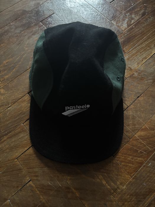 Шапки с козирка