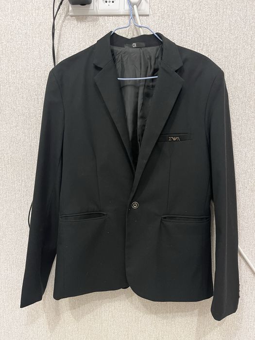 Костюм черная новая 2в1