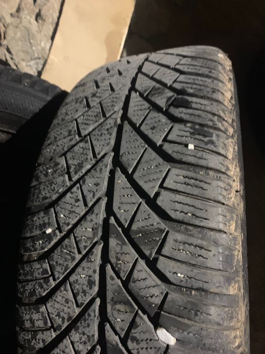 Зимни гуми 15 ки