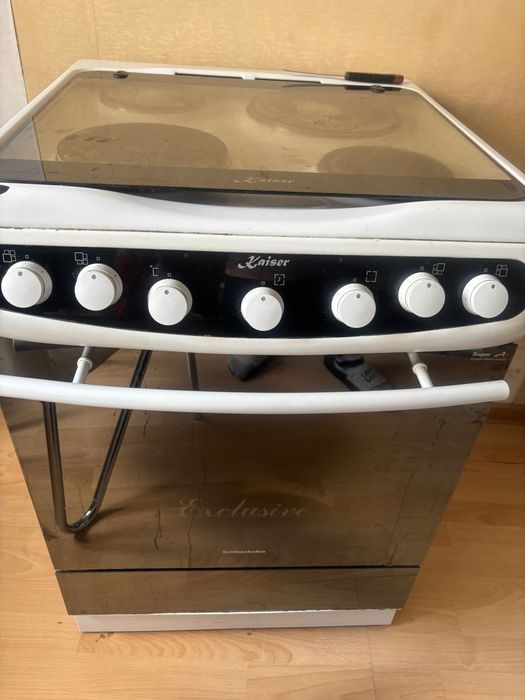 Продам плиту kaiser за 25000 торг