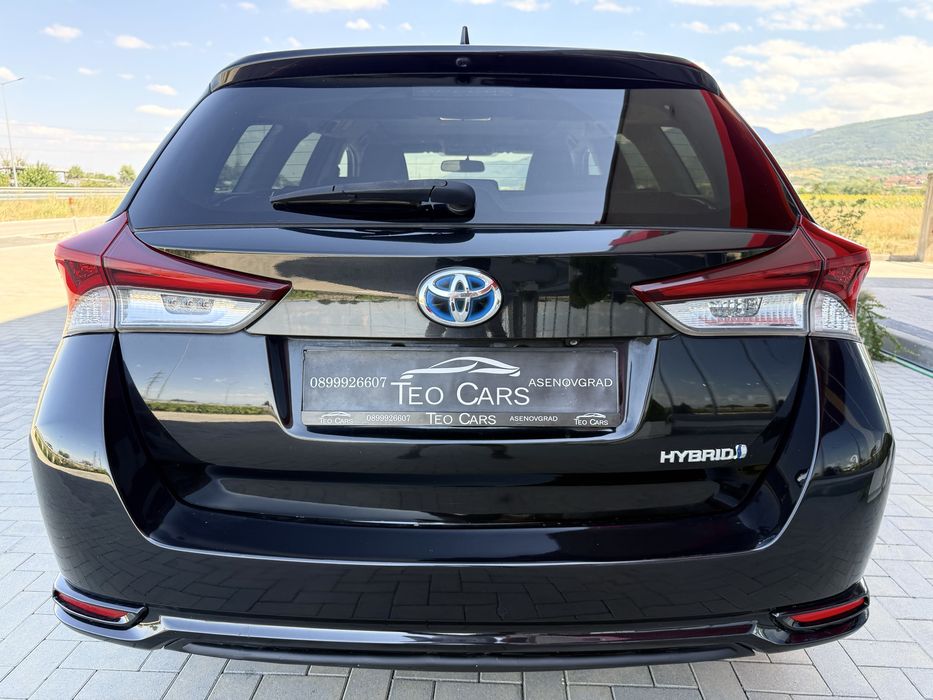 Toyota Auris 1.8 Hybrid 100к.с Facelift / Panorama / NAVI / Camera