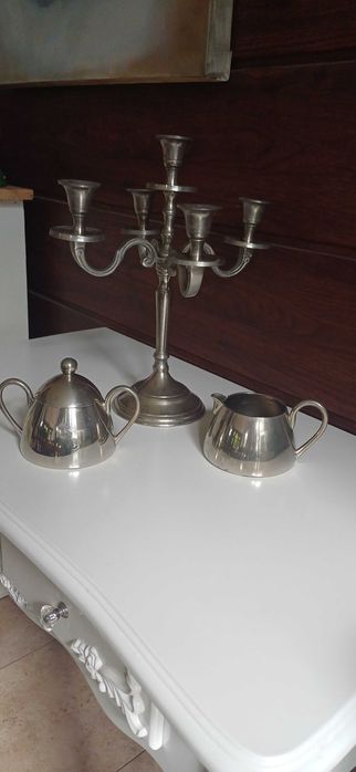 Свещник,захарница и каничка за мляко