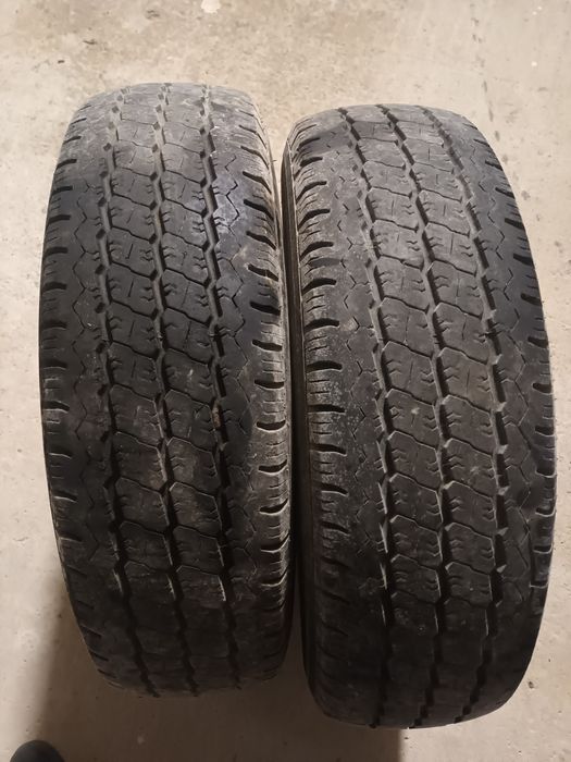 Anvelope 205 65 16C  // 215 75 16C vară // 195 75 16C