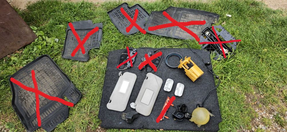 Продавам части от пежо 307 хечбек преди фейслифт 1.6HDI 109к.с