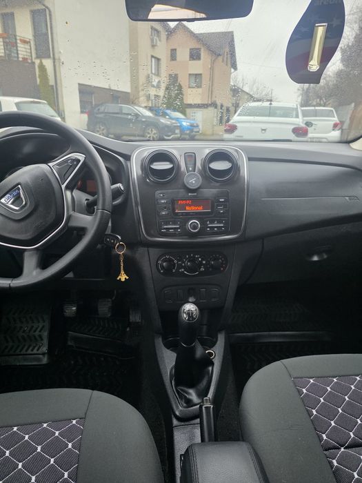 Vand logan 0.9 turbo benzina