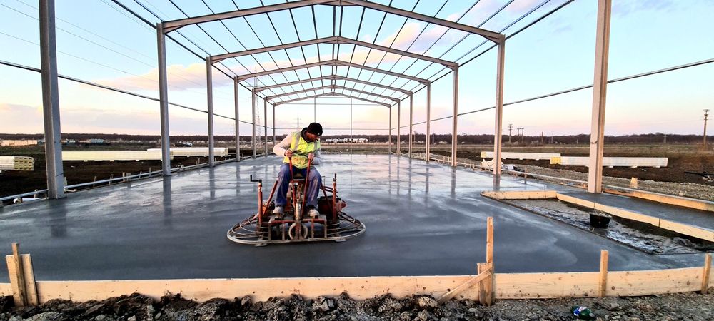 Turnare Beton finisat mecanic cu elicopter și cuart, Șapa Beton !