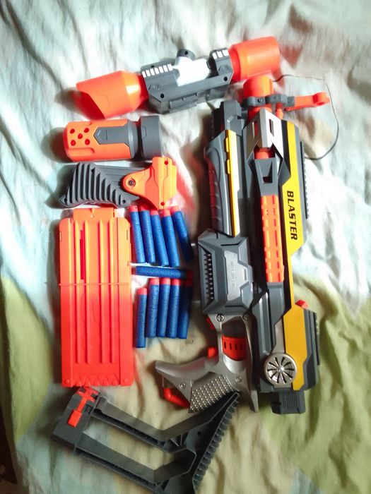 Полуавтоматическая винтовка Blaster