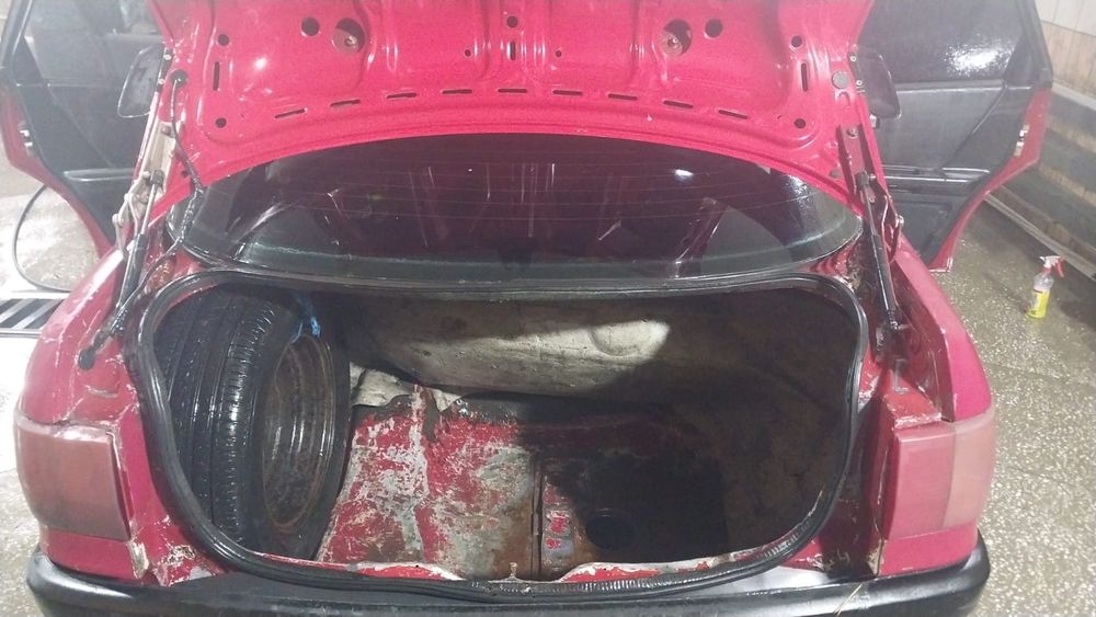 Продам ауди 80 б3