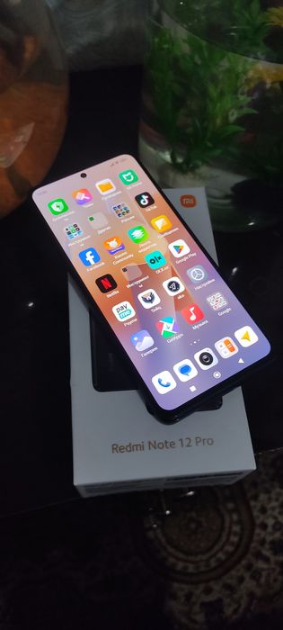 Redmi Not 12 Pro .  /8+4/256/Gb