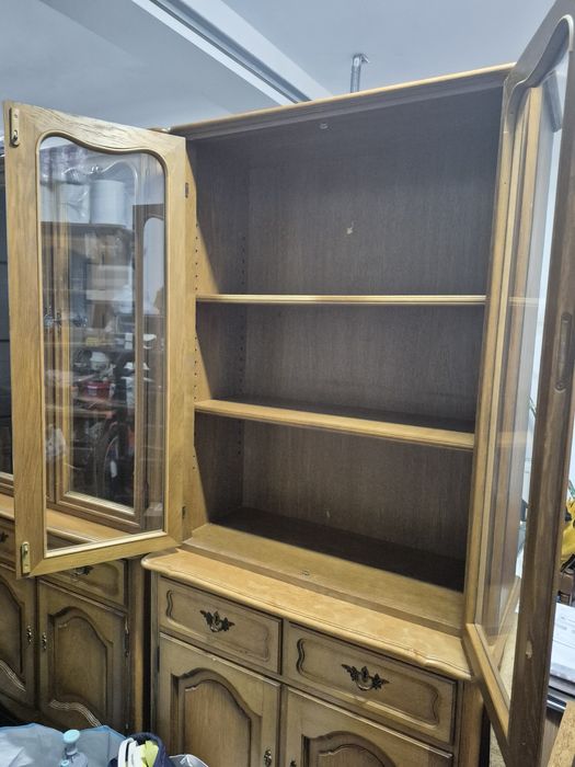 Vitrine lemn masiv inspirație Rococo