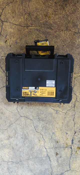 Нов куфар Dewalt TSTAK 2
