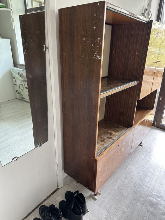 Сервант б/у даром. Савовынос, самовывоз