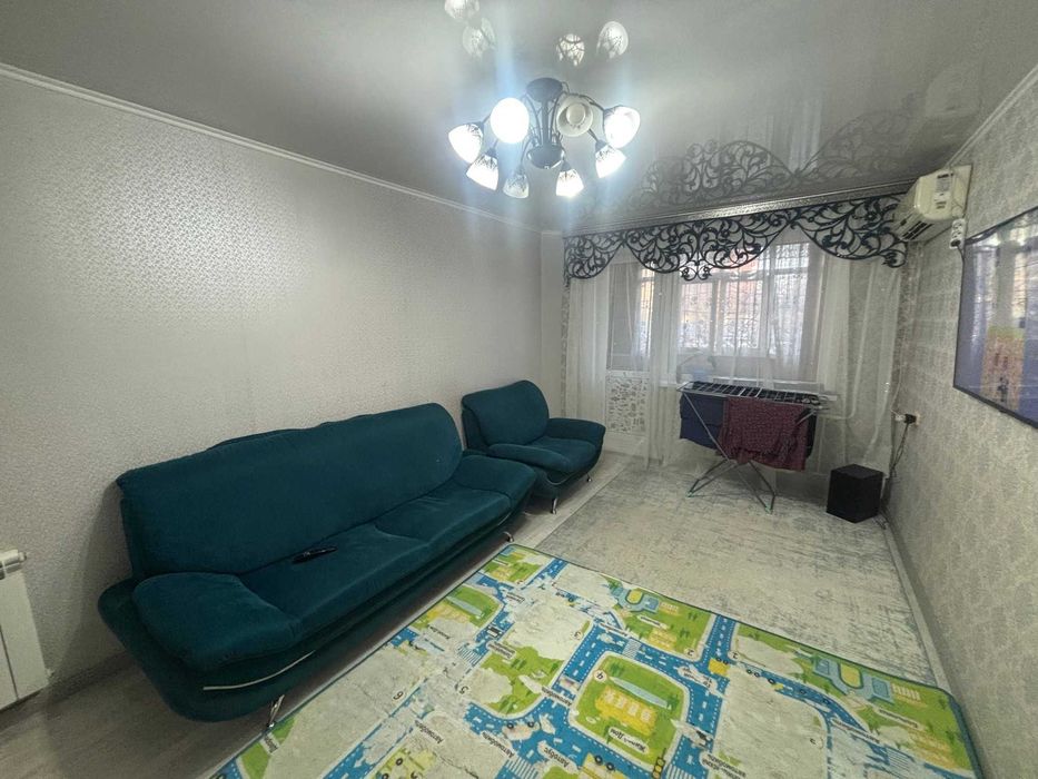 Продам 3-комнатную квартиру в районе Дом Печати