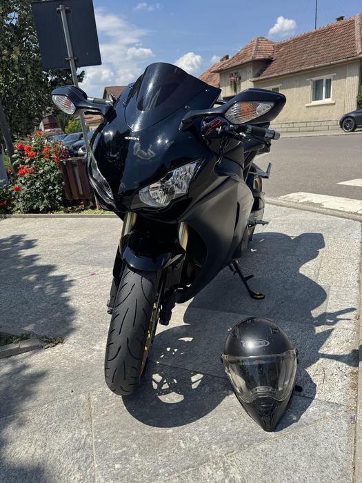 Honda CBR 1000RR SC59 – 2009 – De vânzare