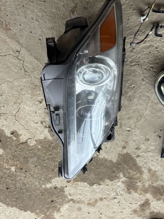 LX 570                         .