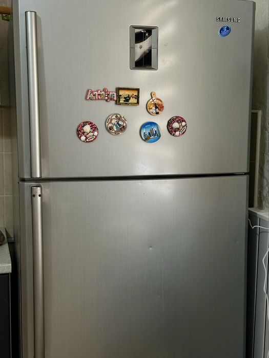 Холодильник Samsung 500+ литров