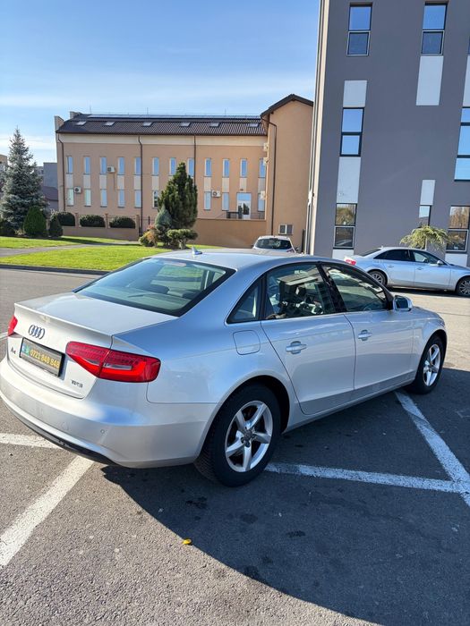 AUDI A4 2013 — imagine 4