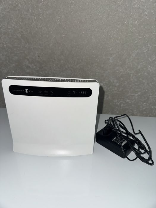 Продам Wi-Fi роутер Huawei B593s-12