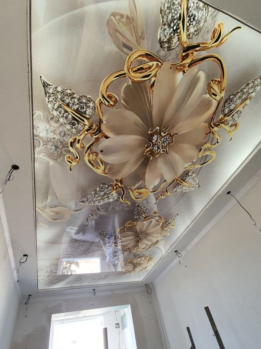 Натяжные потолки от Бухара paryashiy паряший трек световой лины