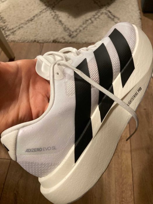 Чисто нови маратонки за бягане Adidas Adizero Evo SL