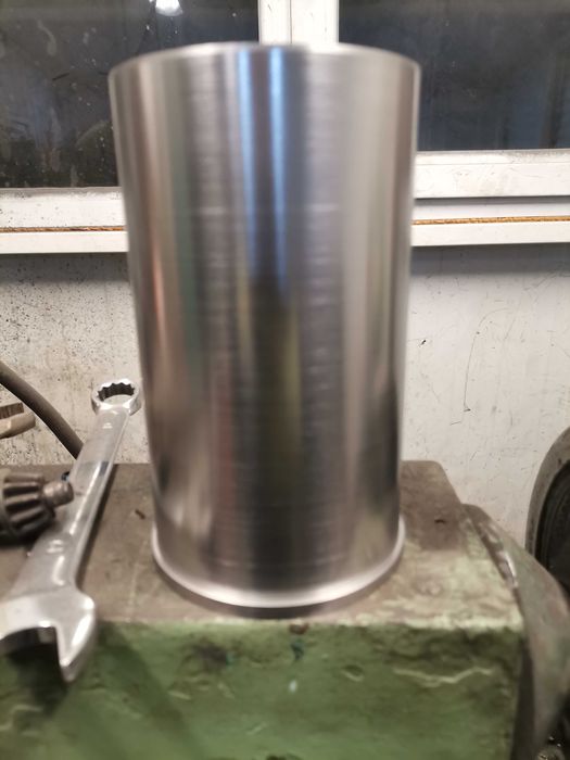 Цилиндрови втулки (Ризи)