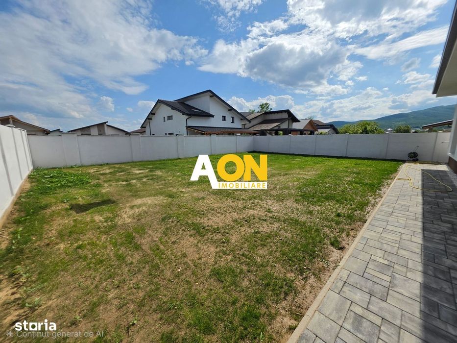 Casă Individuală de Vânzare, 4 Camere, 500mp Teren, Zona Alba Micești