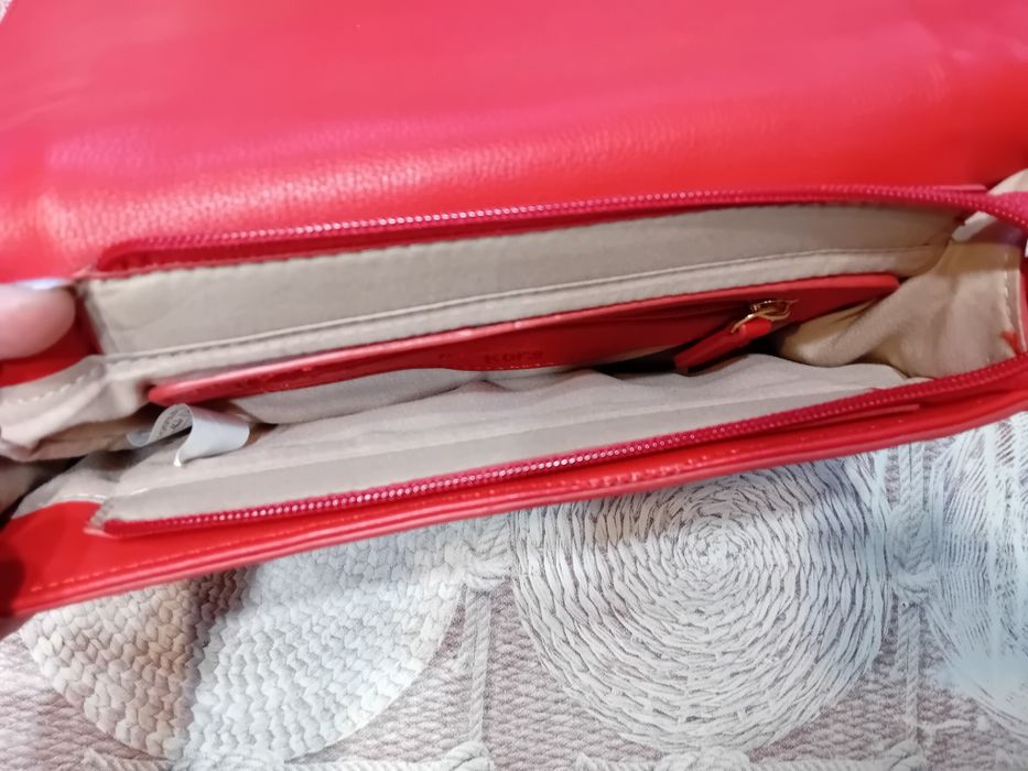 Michael Kors-кожена чанта