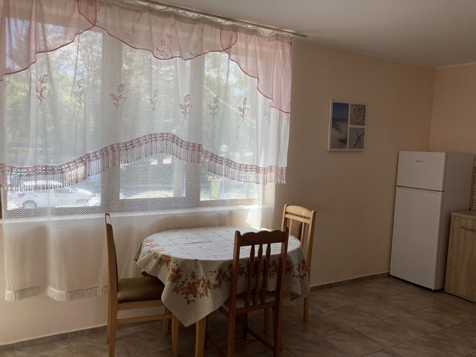 Дава се под наем Къща в с. Звездица, Област Варна - 270 кв.м за 900 € - Снимка #7