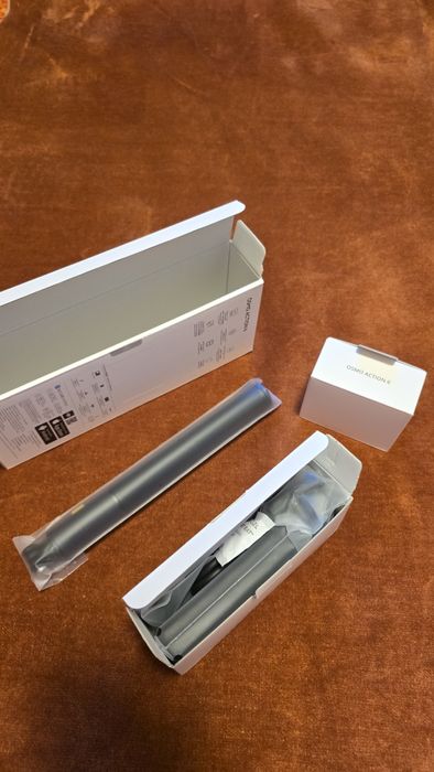 Camera de Actiune DJI  Osmo Action 6 Adventure Combo