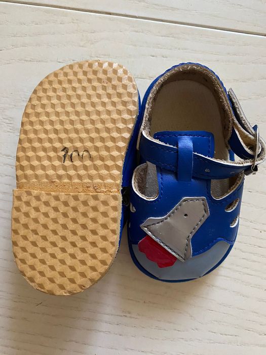 Новые шлепки и сандали р 34