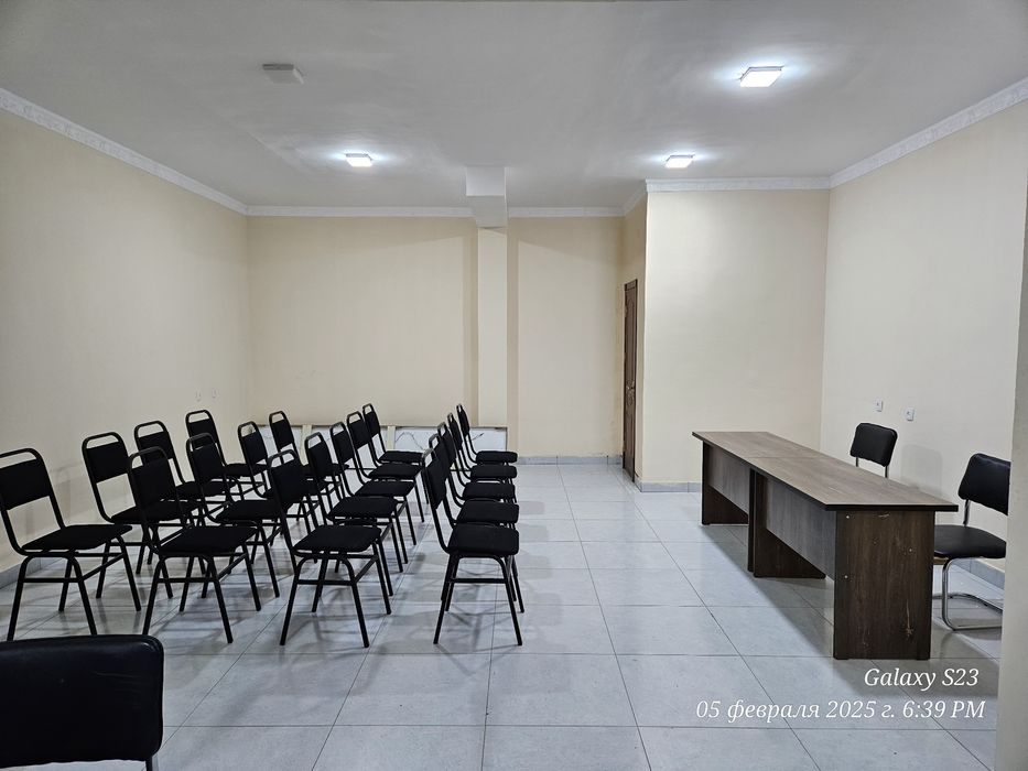 Офисга мебель.  Пашти янги. Куп ишлатилмаган