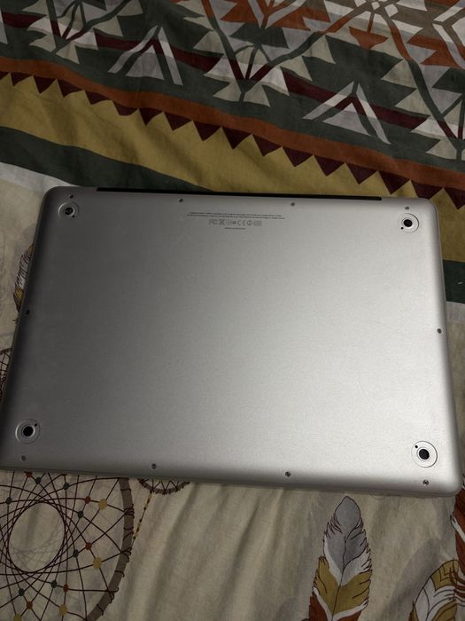 Macbook pro 13, Early 2011