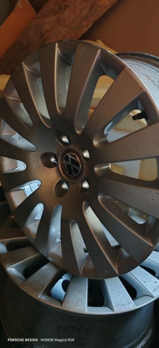 Se vinde set 4 jante VW originale R 17