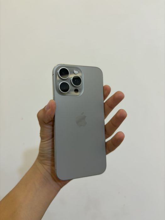 Продам iPhone 15 Pro Max 256GB Natural Titanium