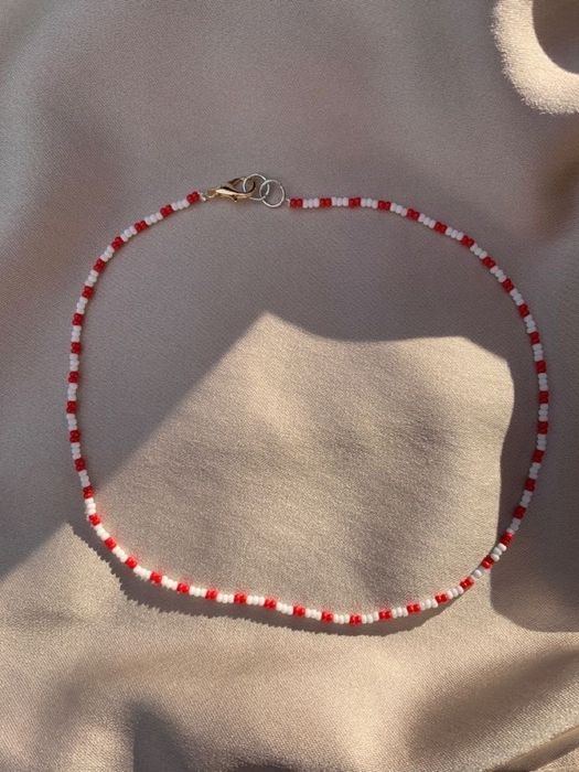 Украшение из бисера