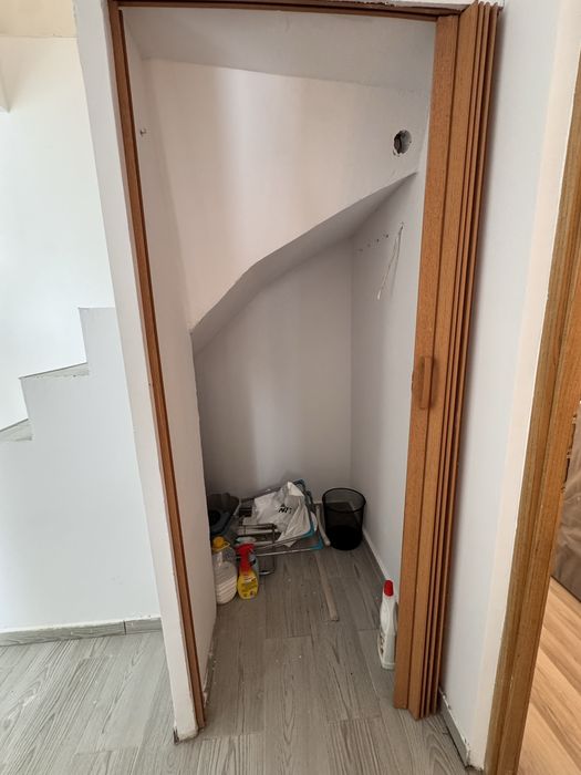 Apartament 4 camere la mansarda