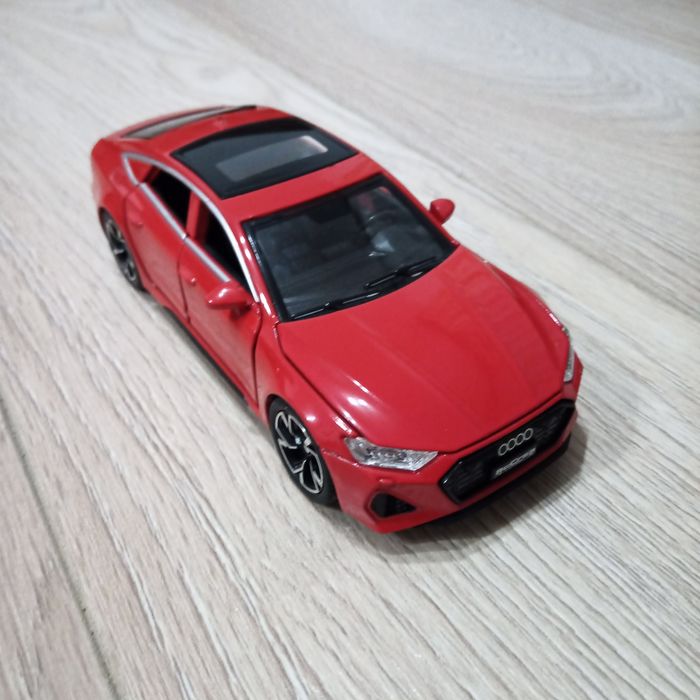 Machete Auto scara 1:32