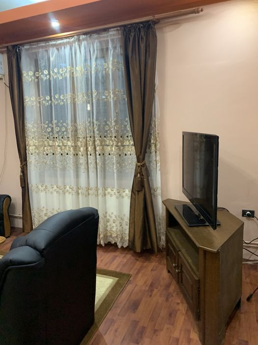 Inchiriez apartament Arad zona 0