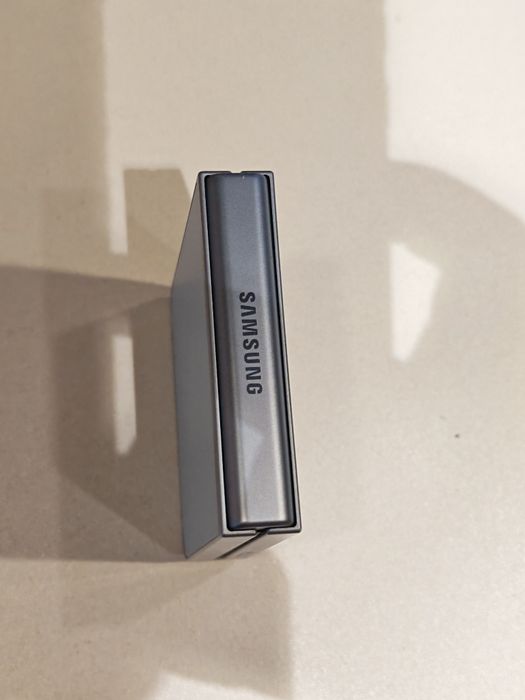 Samsung Galaxy Z Flip 6 - 512gb