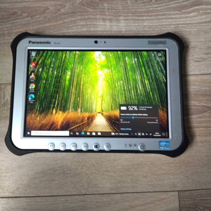 Panasonic 10.1" ToughPad FZ-G1 Win 10 pro tablet 8gb ram 256 ssd